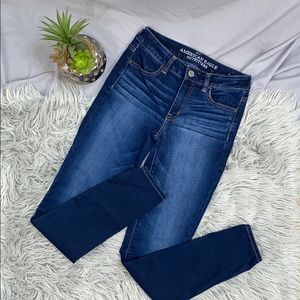 Size 2 American Eagle High Rise Jegging